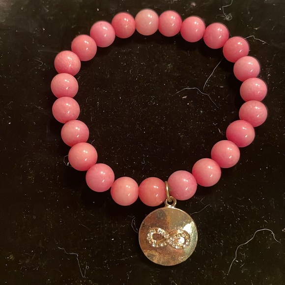 8” bracelet w/25 round pink marble beaded with 1” gold tone Breast Cancer charm - Picture 1 of 10